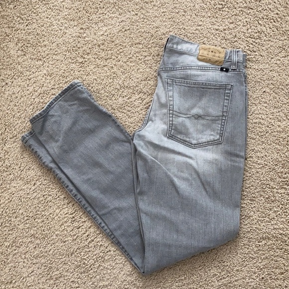 Lucky Brand 121 Heritage Slim Jean